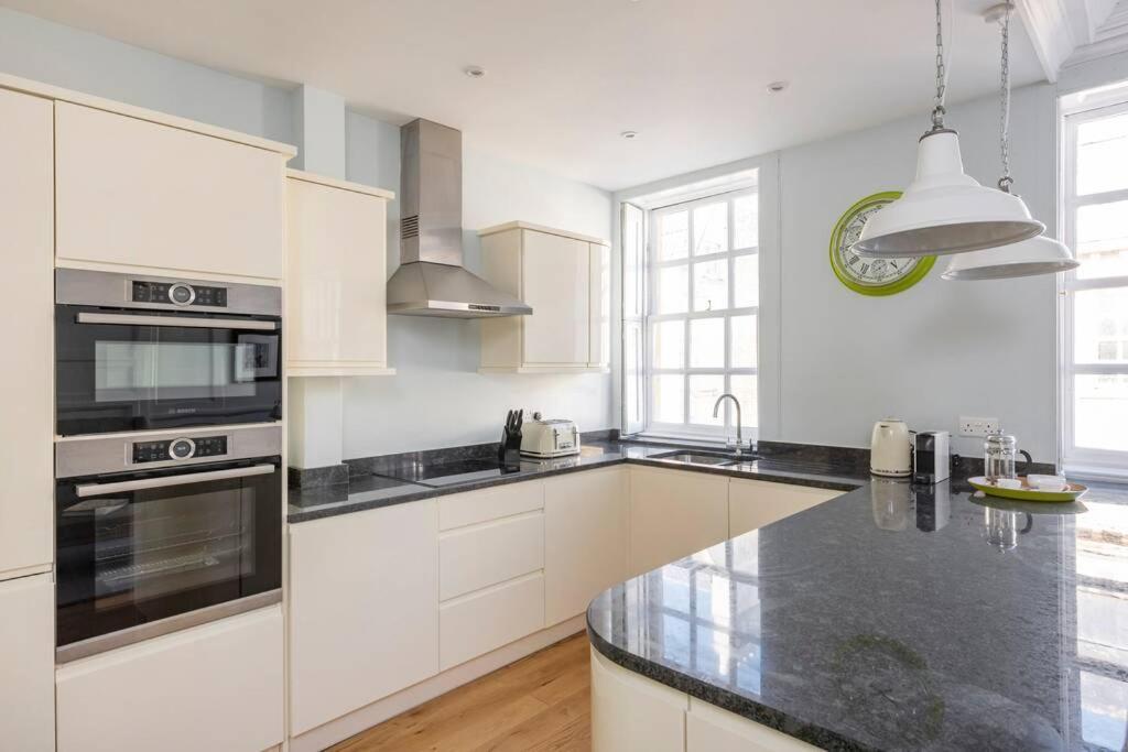 Beautiful Apartment, incredible central location Bath Exterior foto